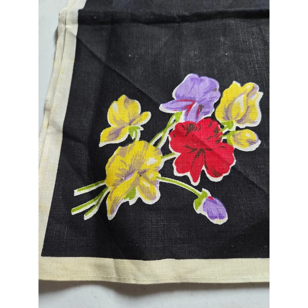 VINTAGE Cloth Napkin Set of 4 Black Floral Print LINEN MCM 15